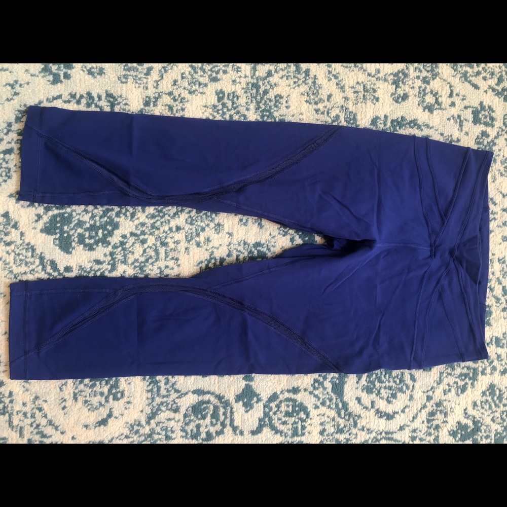 Lululemon cropped leggings